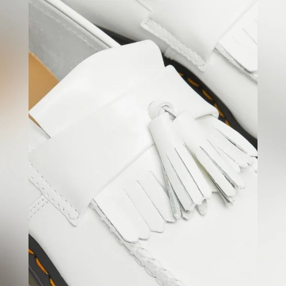 DR MARTENS ADRIAN YELLOW STITCH LEATHER TASSEL LOAFERS WHITE SMOOTH LEATHER - Picture 4 of 8